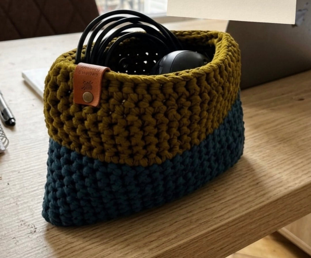 Tech pouch