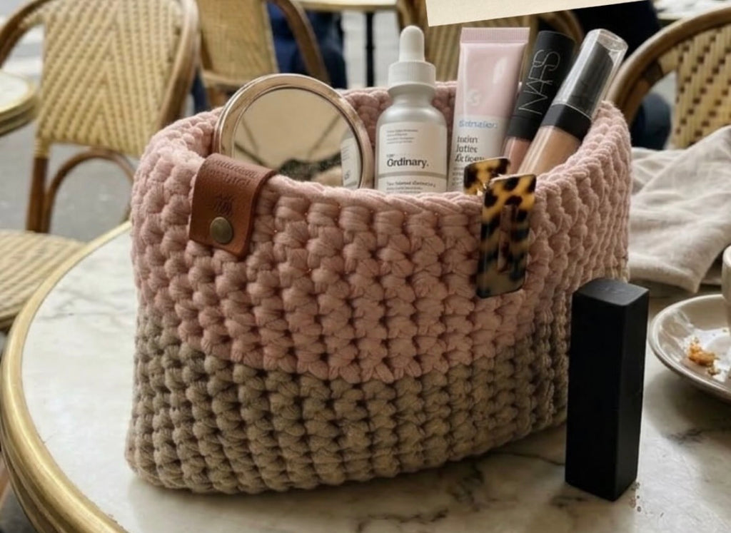 Tech pouch